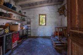 Property with detached house in a top location