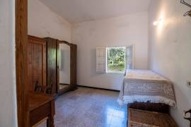 Property with detached house in a top location