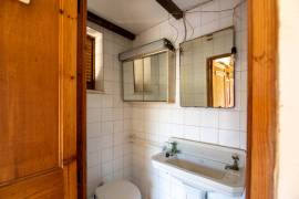 Property with detached house in a top location
