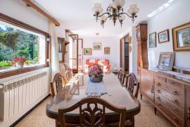 Property with detached house in a top location