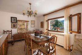 Property with detached house in a top location