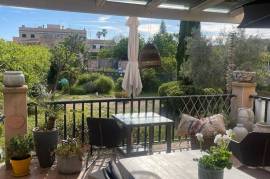 Erdgeschosswohnung mit eigenem Garten