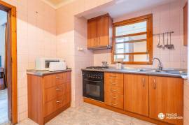 House to renovate with large garden