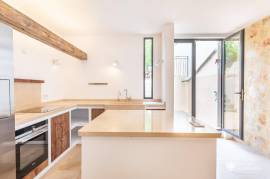 Renoviertes Dorfhaus mit ETV-Lizenz für Ferienvermietung Renoviertes Dorfhaus mit ETV-Lizenz für Ferienvermietung