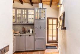 Charming little town house