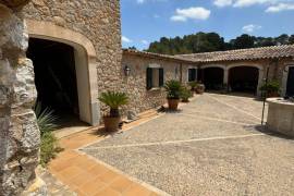 Grosses Landhaus in Alaró