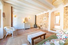 Renoviertes Dorfhaus in Los Damunt