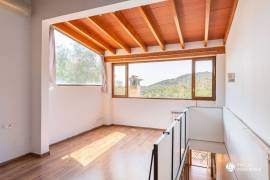 Villa with unobstructed views