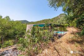 Villa with unobstructed views