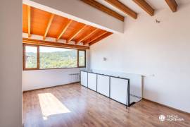 Villa with unobstructed views