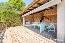 Villa with unobstructed views