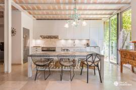 Villa with all amenities, 2 minutes from the beach