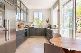 Villa with all amenities, 2 minutes from the beach