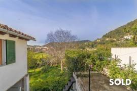 Spacious village house with many possibilities
