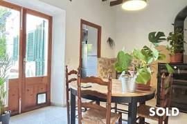 Spacious village house with many possibilities