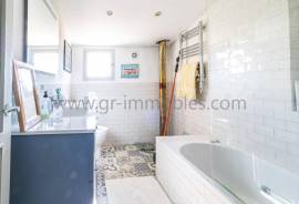 Property with guest house
