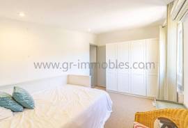 Property with guest house