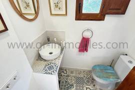 Property with guest house