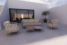 House with garden to renovate and extend