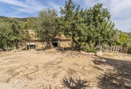 Country house in the mountains of Mancor de la Vall
