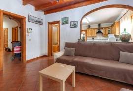 Haus mit Pool am Stadtrand von Lloseta