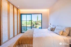 Newly built country home with panoramic views