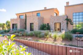 Newly built country home with panoramic views
