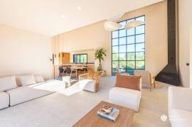 Newly built country home with panoramic views