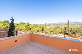 Newly built country home with panoramic views