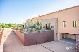 Newly built country home with panoramic views