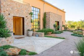 Newly built country home with panoramic views