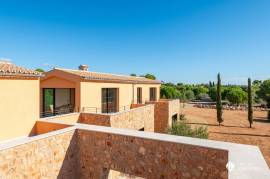 Newly built country home with panoramic views