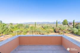 Newly built country home with panoramic views