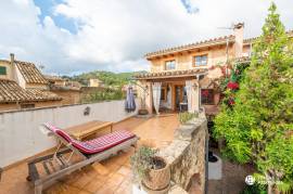 Casa reformada con licencia vacacional ETV