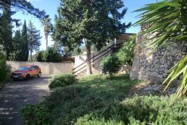 Villa with unobstructed views Villa with unobstructed views