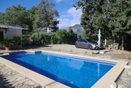 Villa with unobstructed views